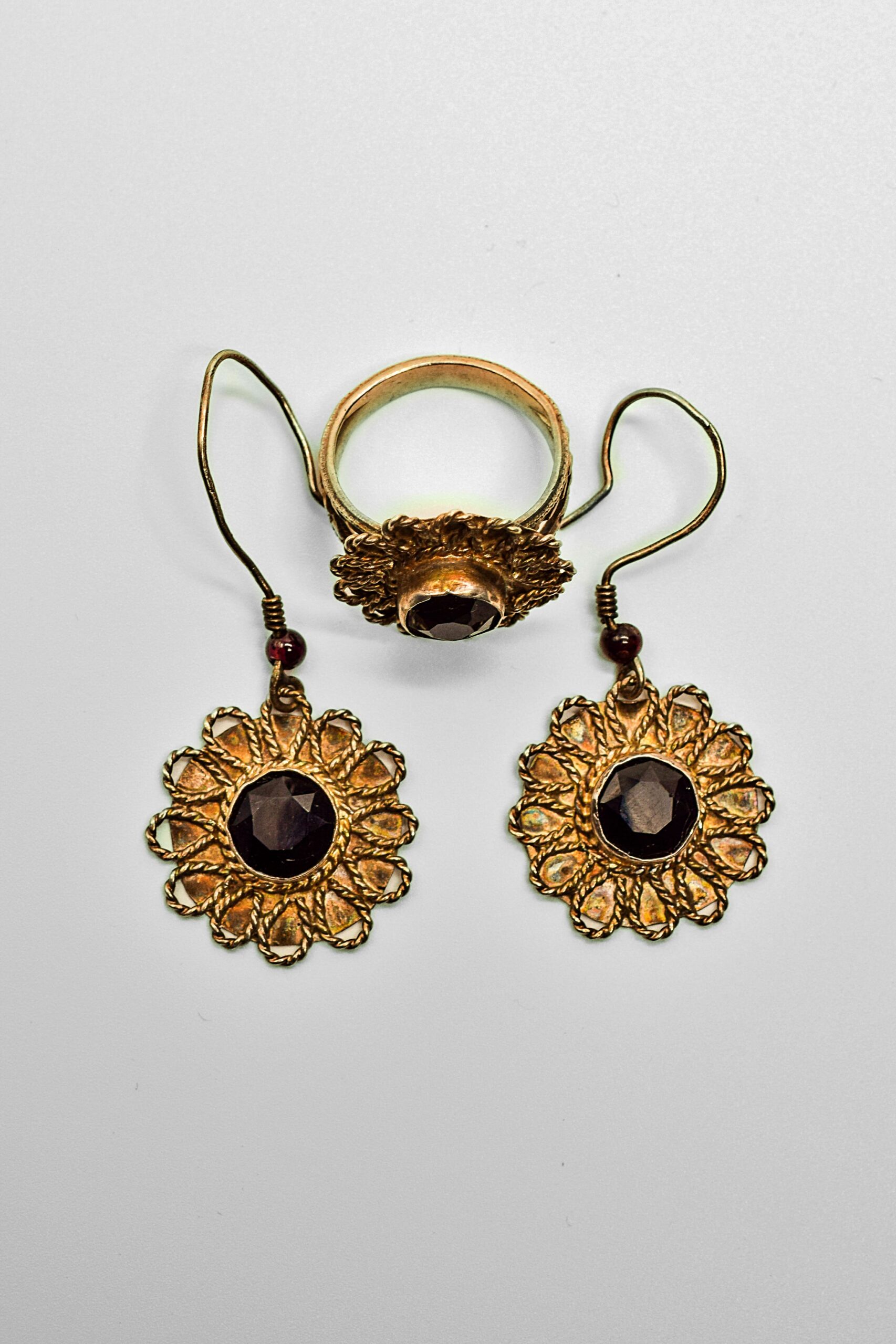 Garnet in Pure silver earnings & Ring